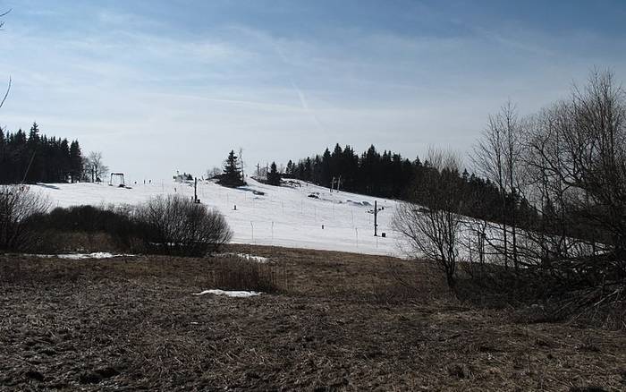 Nenechte se odradit názvem, ve Ski areálu Severák je krásně