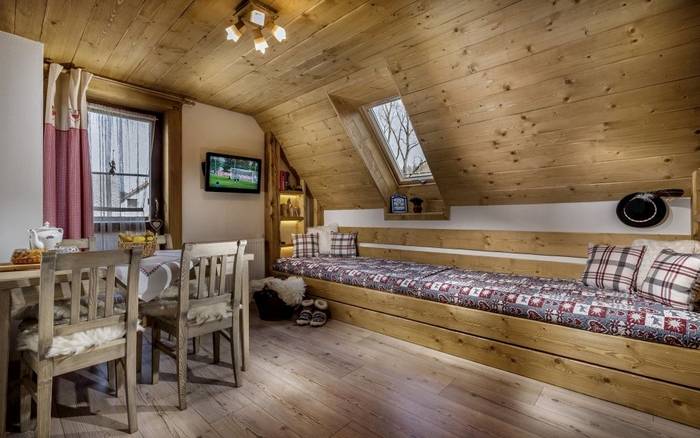 Rodinný apartmán "Tatra roc" s balkónom
