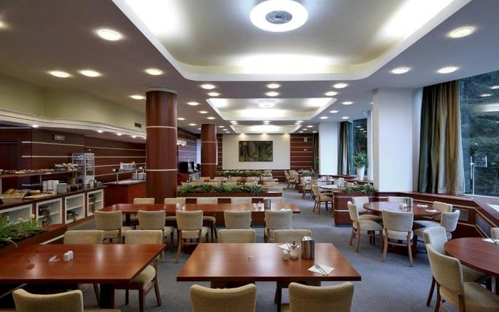 Restaurace
