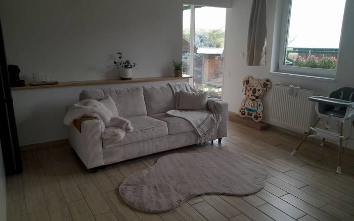 Obývací priestor s kuchynským kútom