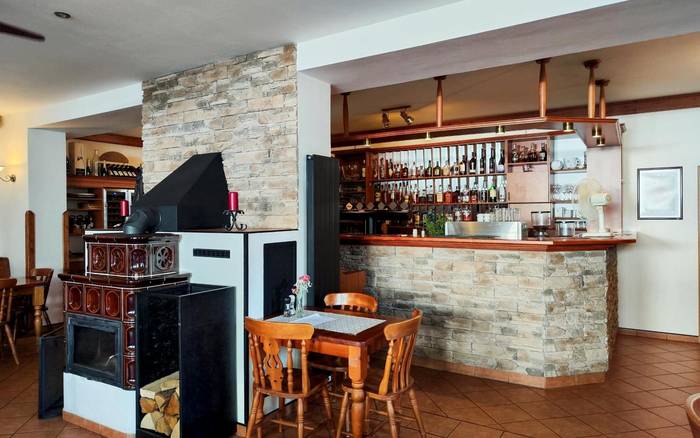 Restaurace