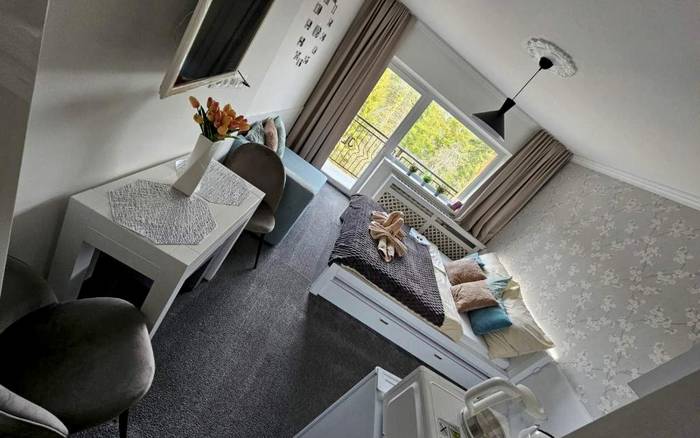 Filip Wellness Apartman, beltéri medence