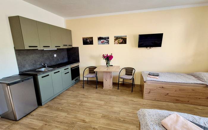 2. Apartmán s kuchyňkou, bezbariérový v přízemí