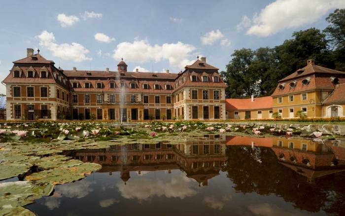 https://www.zamek-rajec.cz/cs/fotogalerie/4920-fotografie-zamku