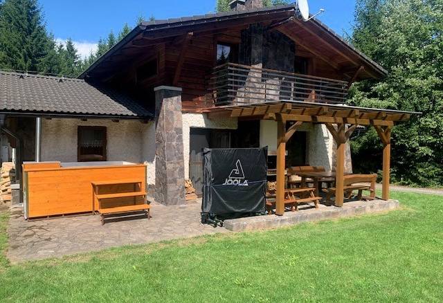 Exteriér s kúpacou kaďou