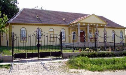 Mansion in Dubník