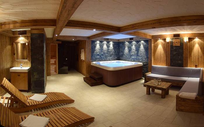 Chalúpka 28 s vírivkou, saunou