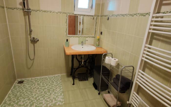Sociální zařízení WC a sprchový kout, bezbariérový pokoj 