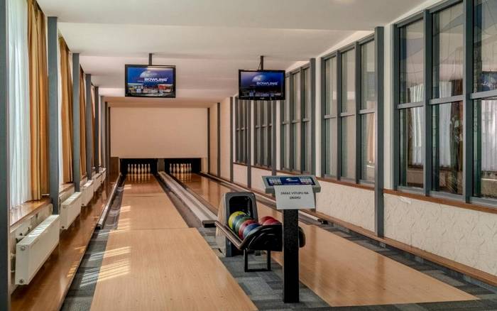 Bowling