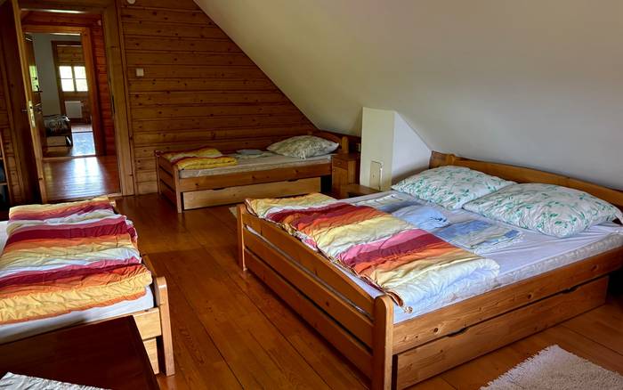 6-lôžková spálňa s prístelkou
