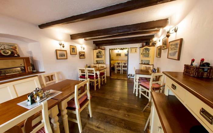 Restaurace