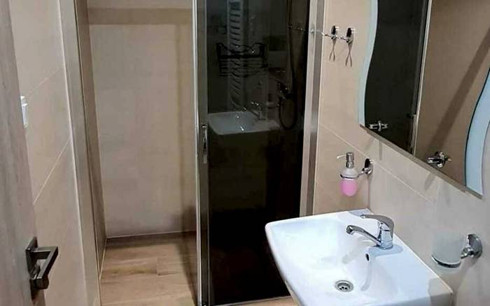 Třílůžkový pokoj s vlastní koupelnou