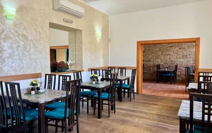 Restaurace