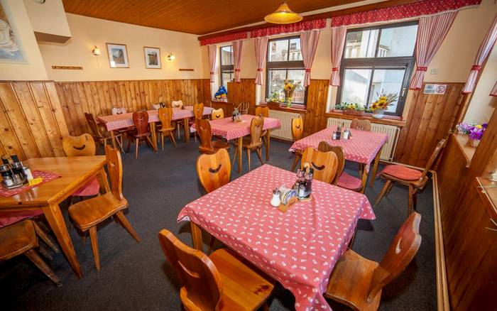 Restaurace