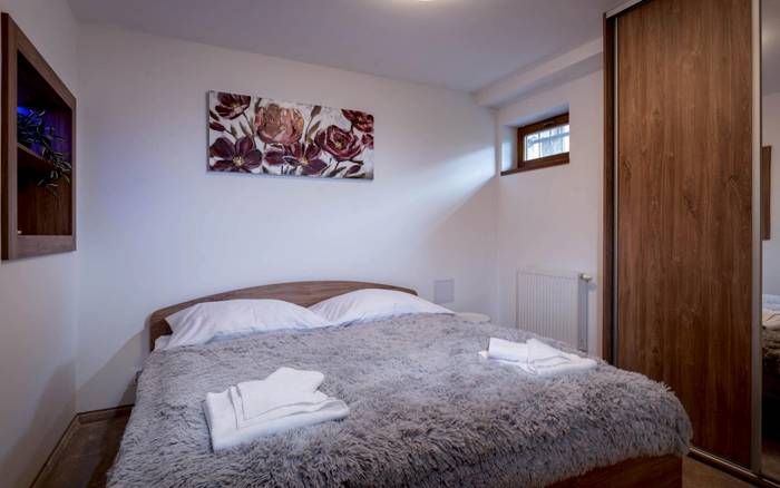 Julia Cozy Apartment with sauna