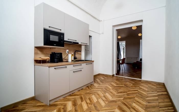 Nadštandardný apartmán v srdci mesta s privátnym wellness