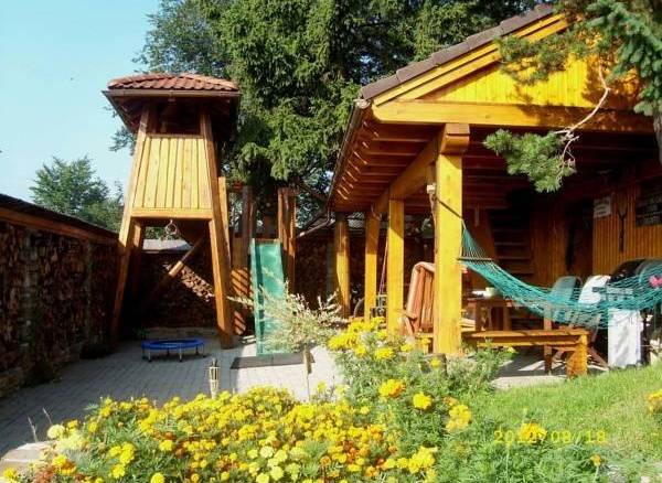 Detské ihrisko, altánok