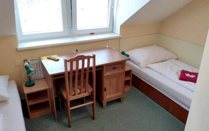 Třílůžkový pokoj s vlastní koupelnou