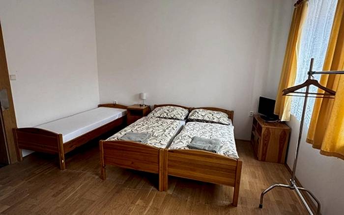Čtyřlůžkový pokoj 15