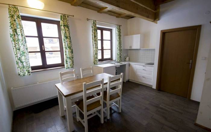 Apartmán pro 4 osoby s kuchyňkou (č.2)