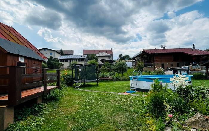 Проживання У Діда та Бабусі