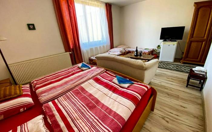 Štvorlôžková izba Deluxe