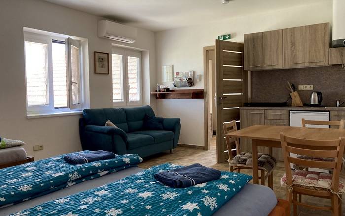 Třílůžkový apartmán v 1. patře