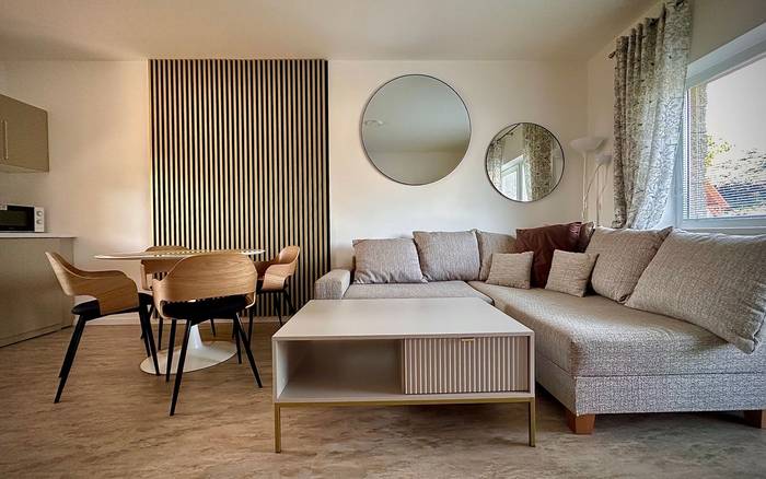 Apartmán PRÍZEMIE s terasou & záhradou