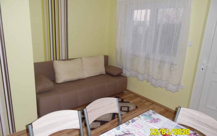 4-lôžkový apartmán s oddelenou spálňou