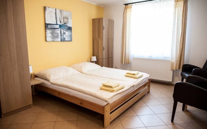 Třílůžkový pokoj