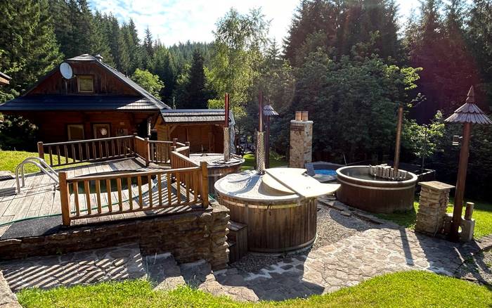 Хатина Газдовський двір