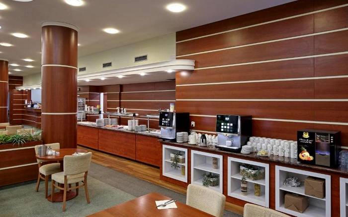 Restaurace
