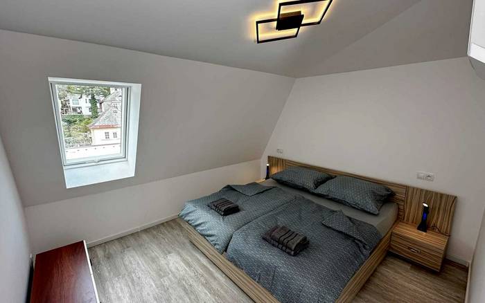 Dvoupodlažní apartmán, 4kk