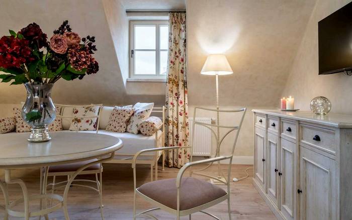 Apartmán s manželskou postelí a kuchyní