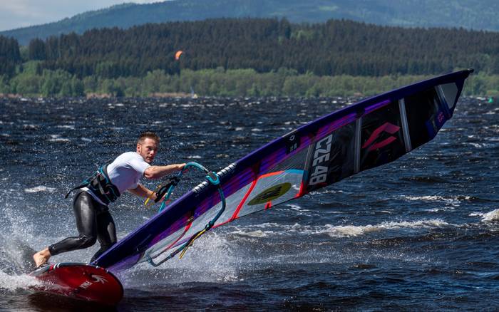 windsurfing na Lipně