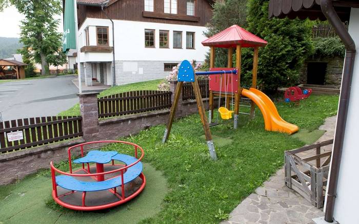 Hřiště