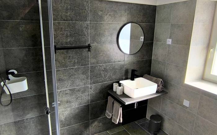 Dvoulůžkový apartmán KING č. 8