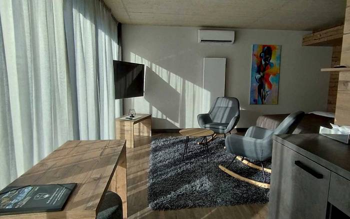 SKY Superior Apartment