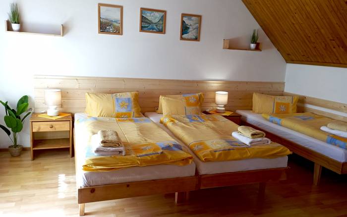 Apartmán na poschodí
