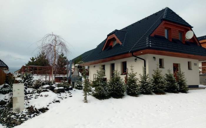 Будиночок MAK Стара Лесна