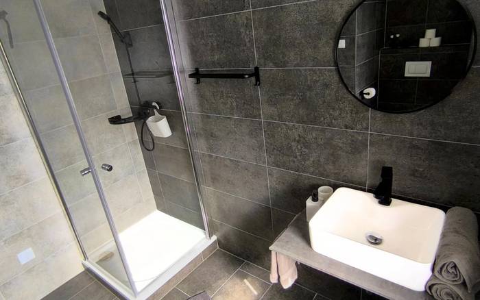 Dvoulůžkový apartmán KING č. 8