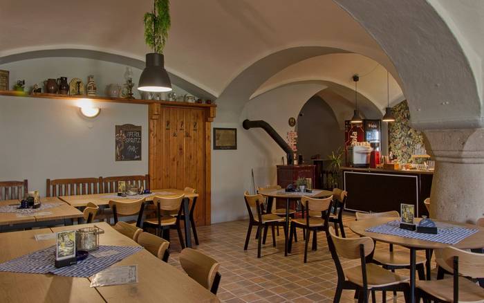 Restaurace