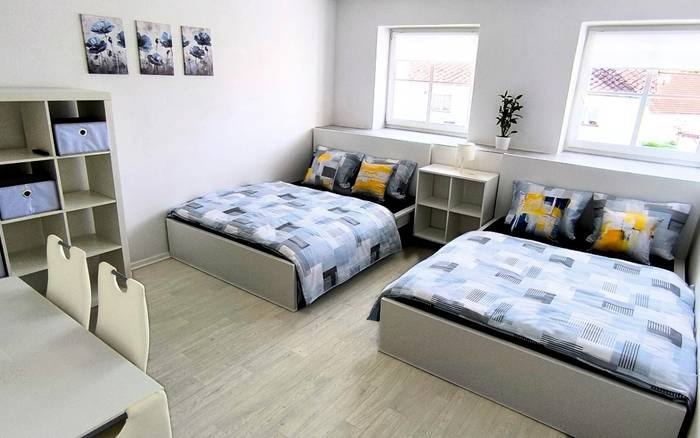 Čtyřlůžkový apartmán č. 11