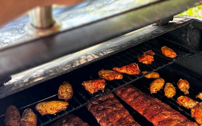 Gril2 Pelletový gril