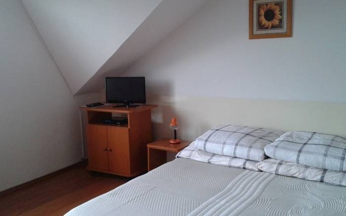 Apartmány Roja