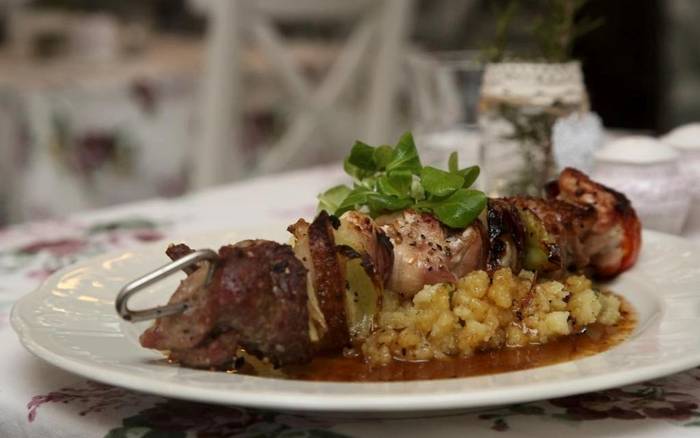 Restaurace