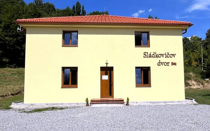 Exteriér