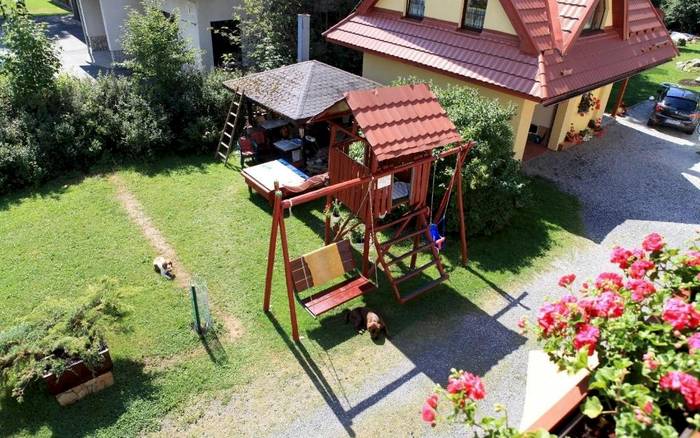 Apartmán s 3 spálňami a s balkónom