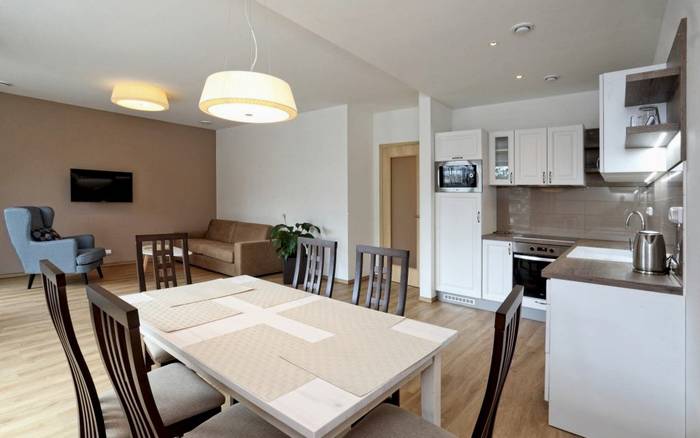Rodinný Apartmán se 2 ložnicemi a balkonem