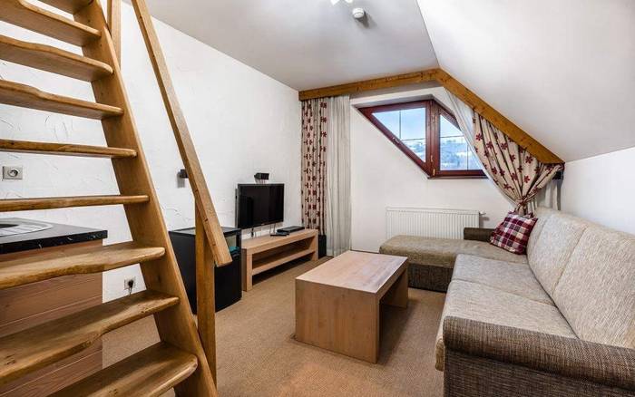 Apartmán Mezonet v hlavnej budove hotela - Výhľad na Tatry